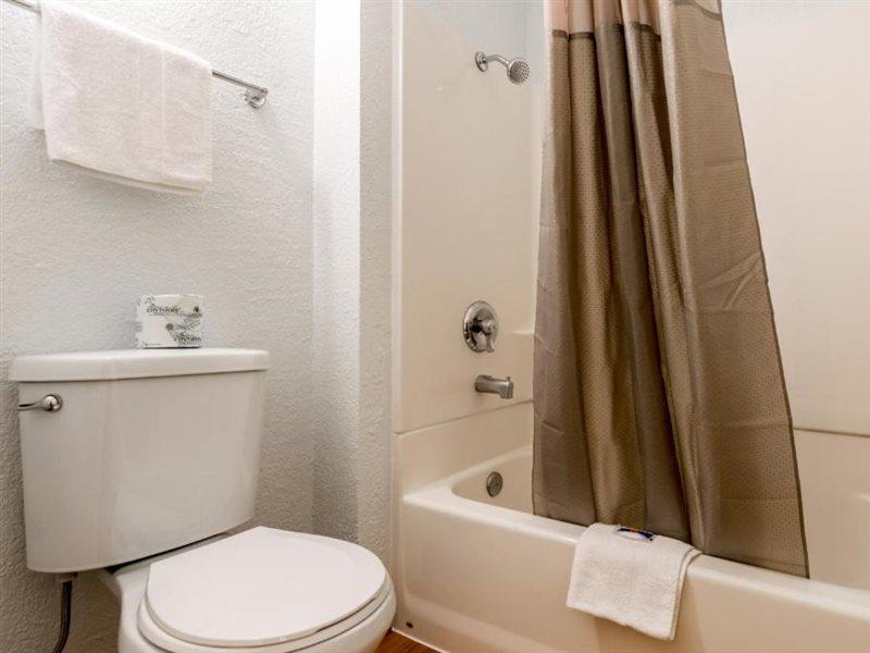 Motel 6-Anaheim, Ca - Fullerton East Екстериор снимка