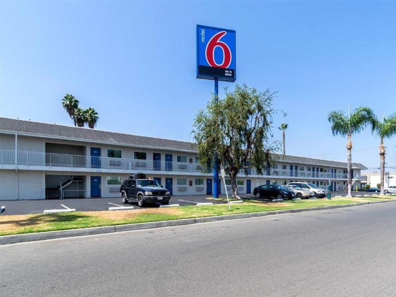 Motel 6-Anaheim, Ca - Fullerton East Екстериор снимка