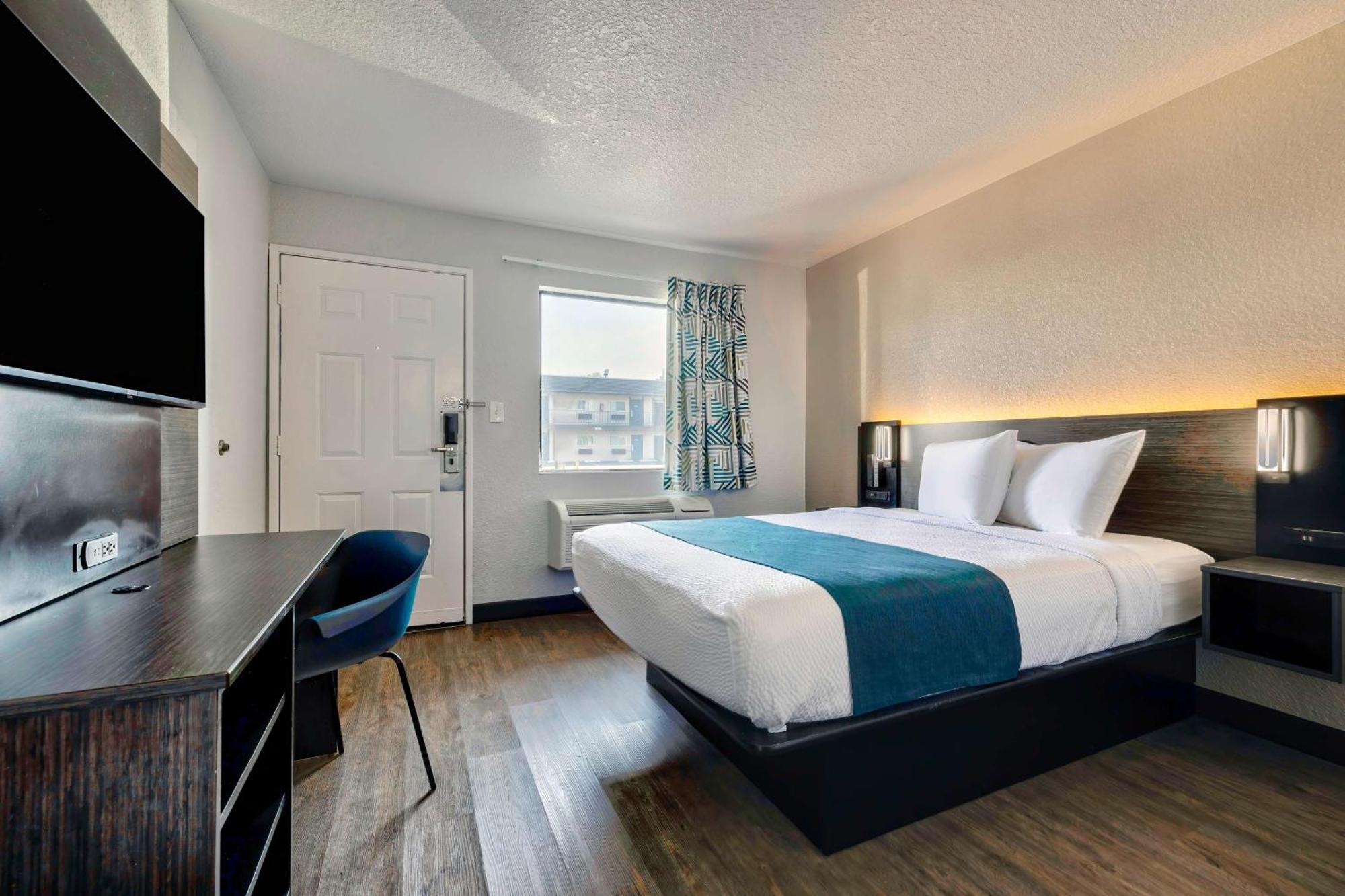 Motel 6-Anaheim, Ca - Fullerton East Екстериор снимка