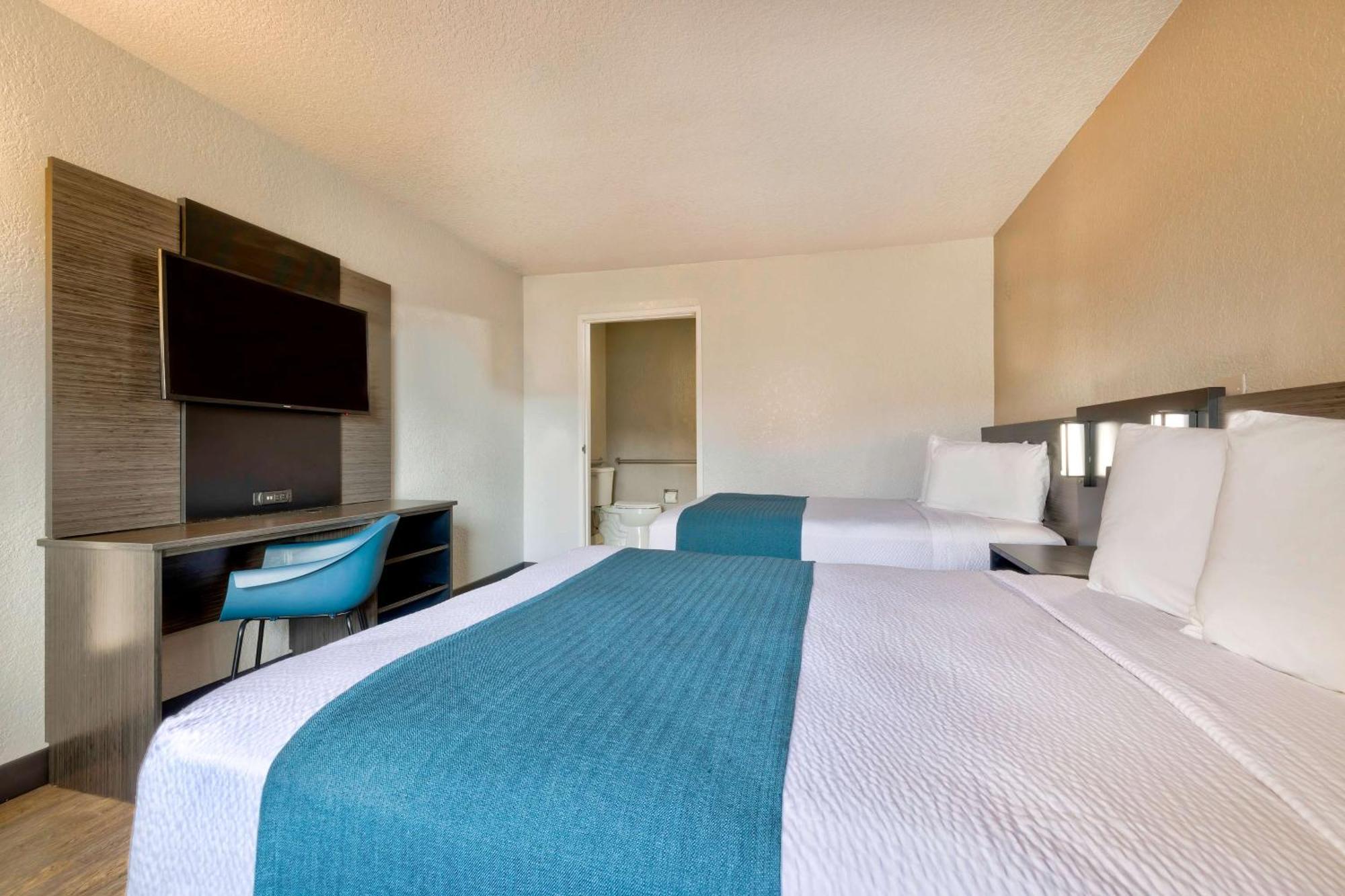 Motel 6-Anaheim, Ca - Fullerton East Екстериор снимка