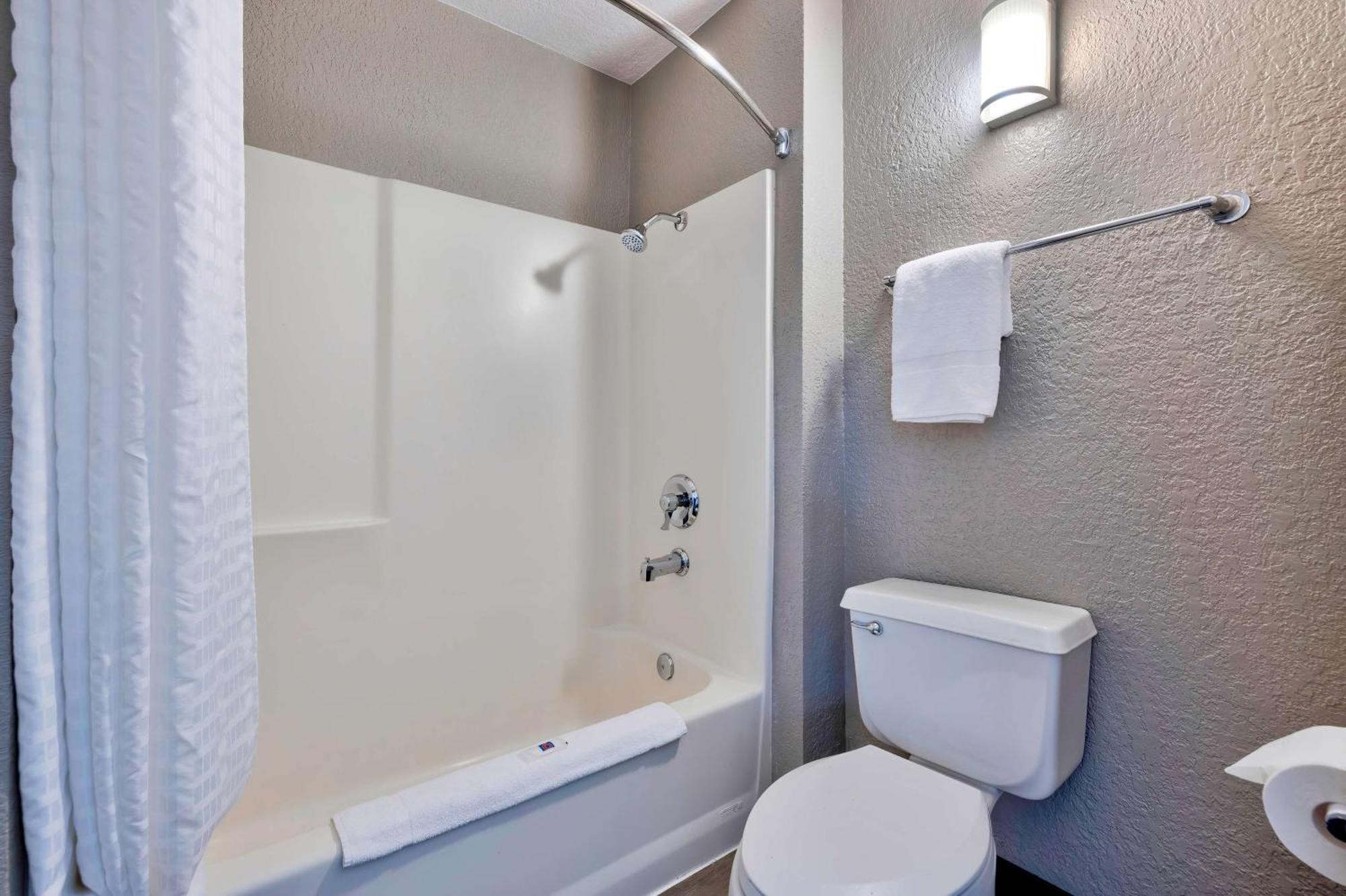 Motel 6-Anaheim, Ca - Fullerton East Екстериор снимка
