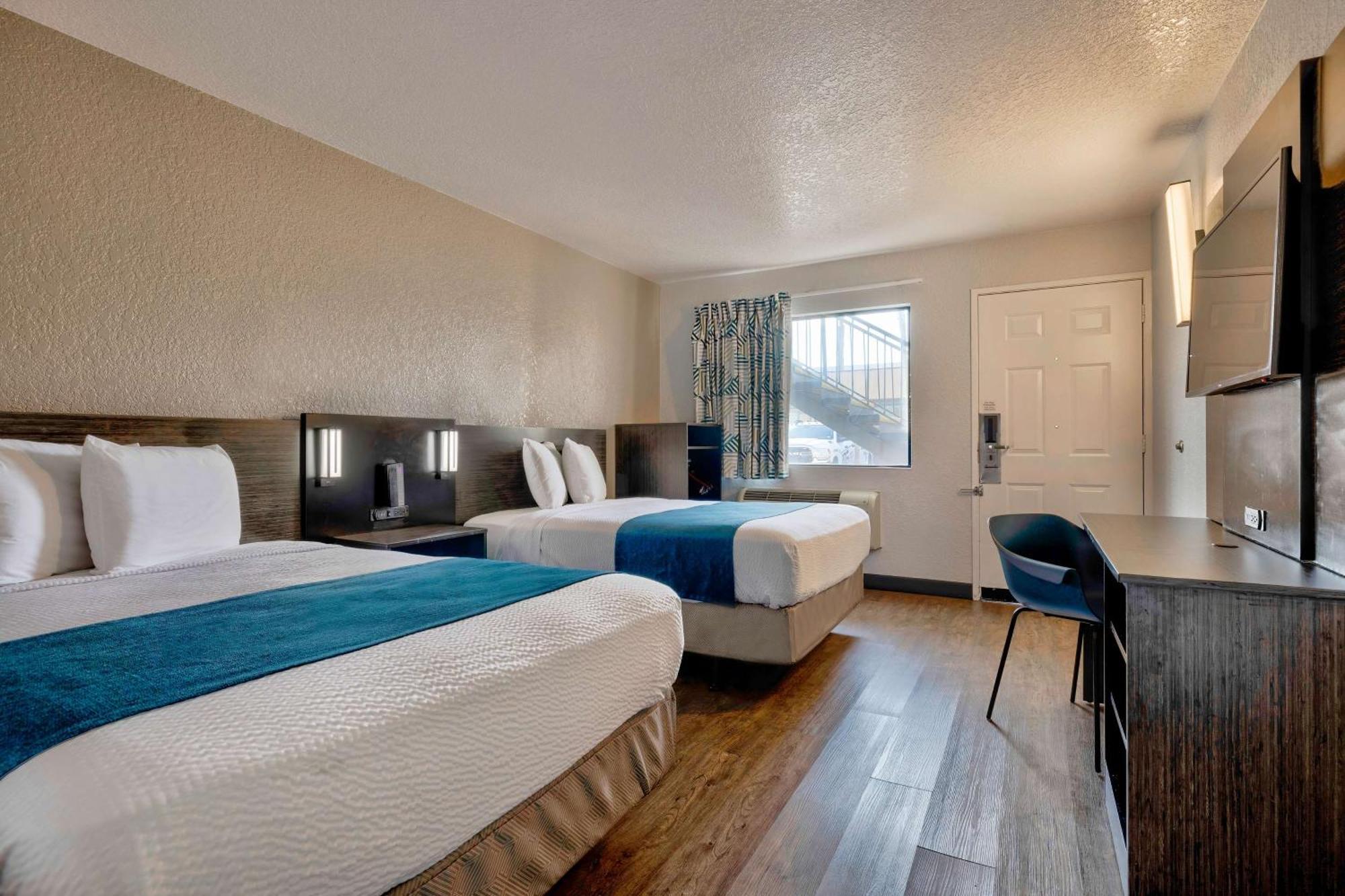 Motel 6-Anaheim, Ca - Fullerton East Екстериор снимка