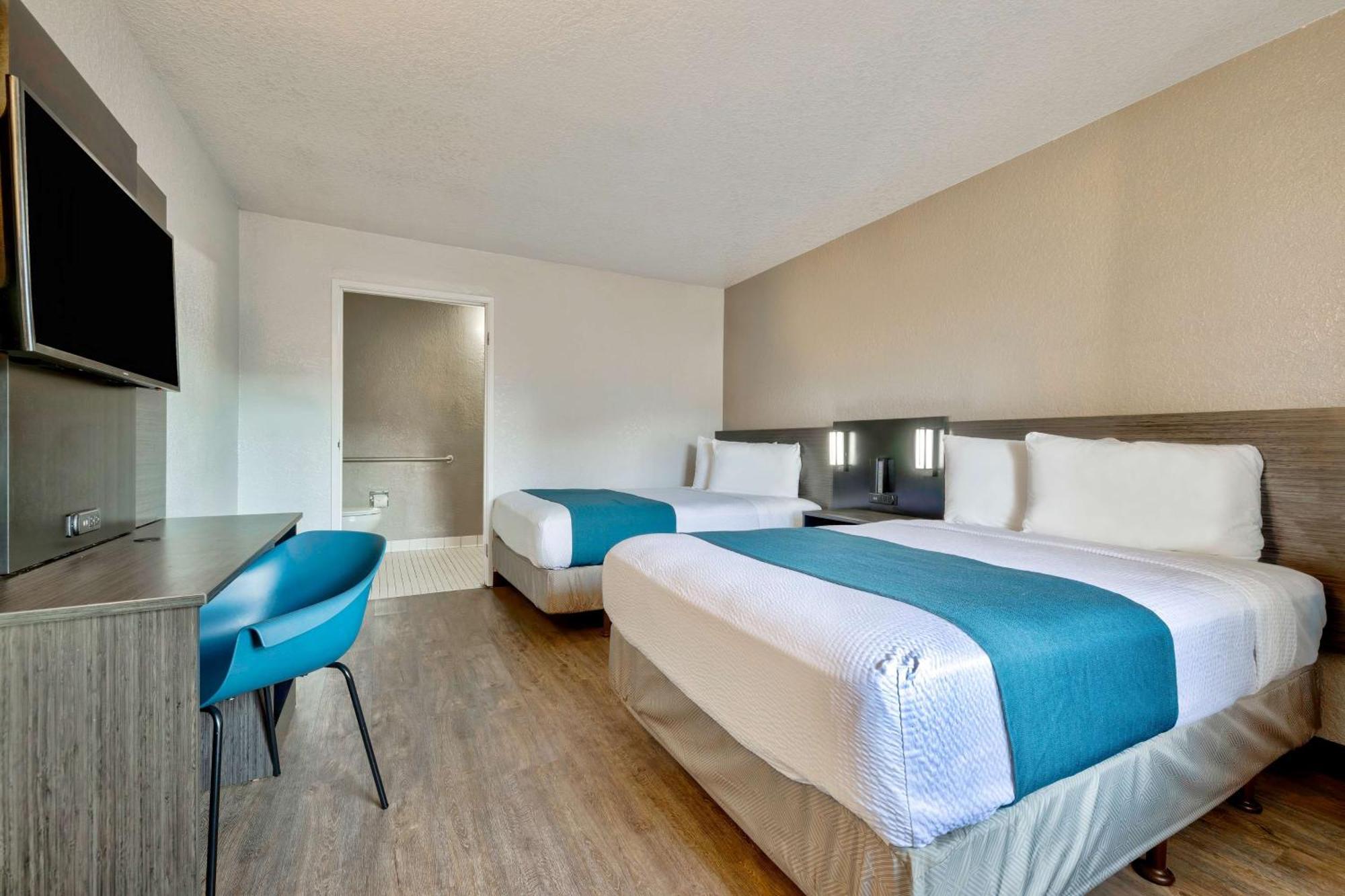 Motel 6-Anaheim, Ca - Fullerton East Екстериор снимка