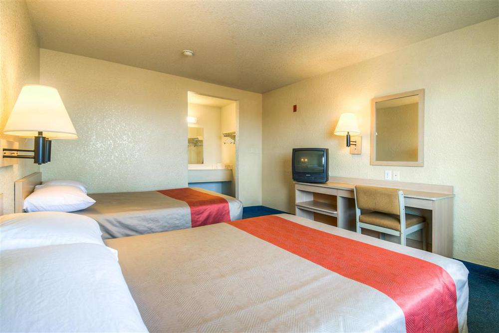 Motel 6-Anaheim, Ca - Fullerton East Стая снимка